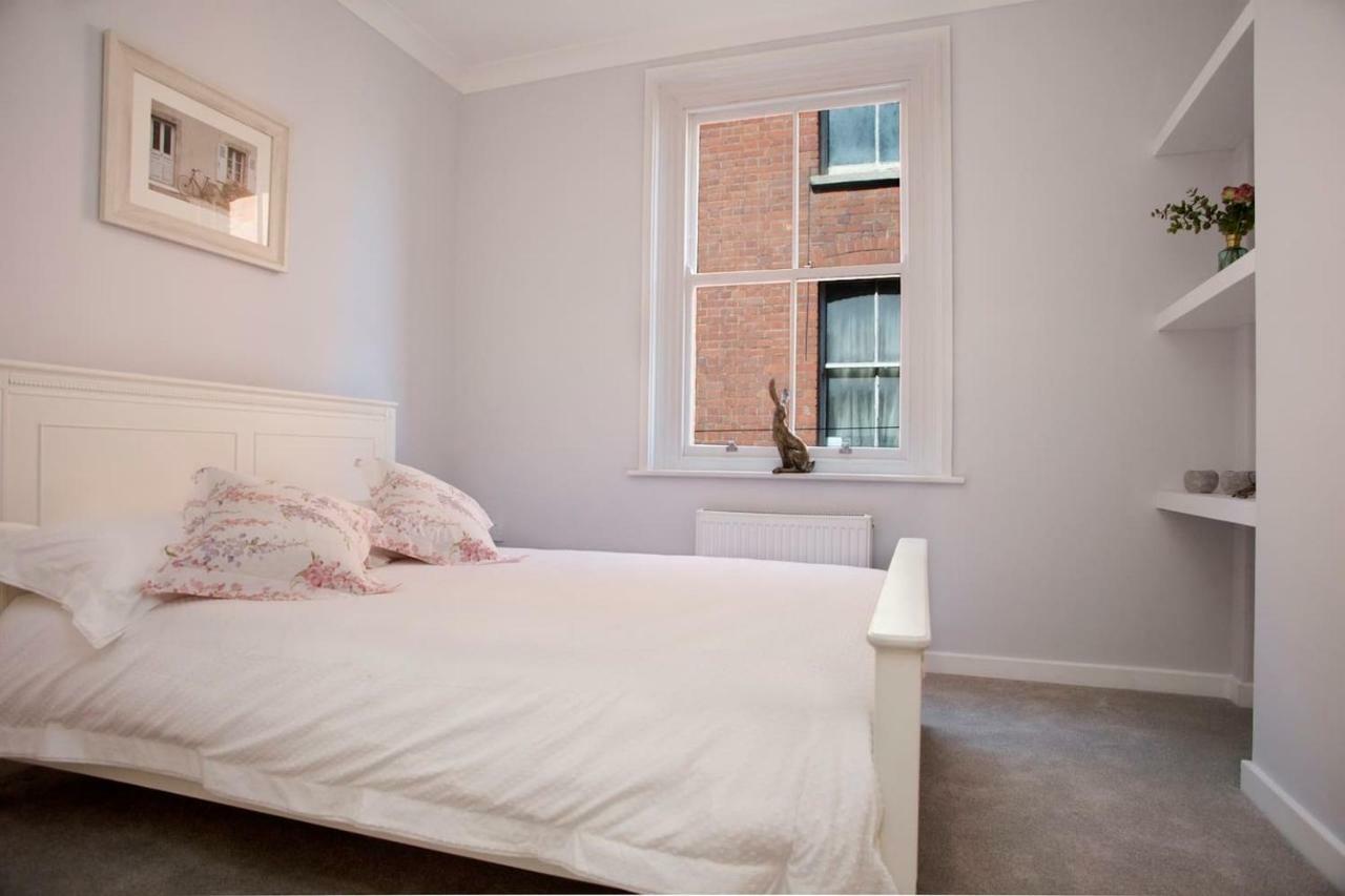 Reggies Hideaway Apartment Кромър Екстериор снимка